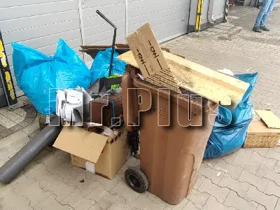 Почистване на складове и халета в Сандански