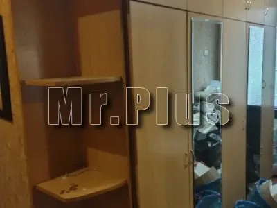Извозване на стари мебели с хамали и камиони в Карнобат