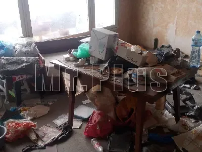 Почистване на жилище тип клошарско в Пазарджик